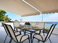 Vouliagmeni Stylish Homes by BluPine Hotels in Vari-Voula-Vouliagmeni