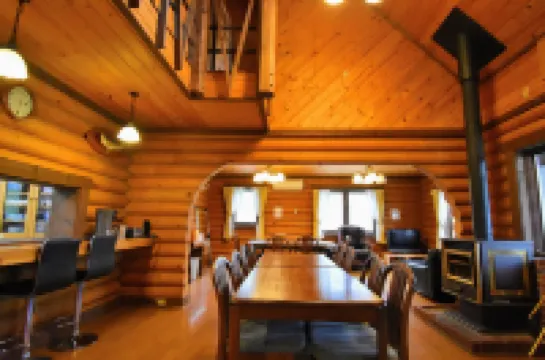 캐니디언 로그 코티지 타키타로