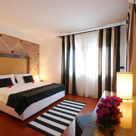 Cala Rosa Club Hotel