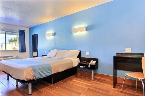 Motel 6 Rockport, TX - 2-Star