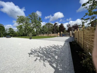Beautiful 4-Bed Villa in Glasgow Hotels near Glasgow Prestwick Airport