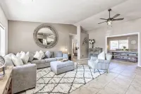 Luxurious Home with Red Rock Views Hotels in Village of Oak Creek