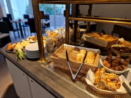 Hotel am Kurpark Отели в г. Бад Вимпфен