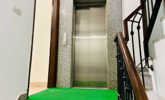 Olive Service Apartments - DLF Cyber City