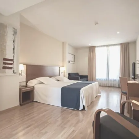 Hotel RH Sorolla Centro Отели рядом с достопримечательностью «Арена для боя быков Валенсии»