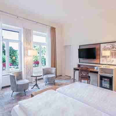 Hotel Villa am Kurpark Rooms