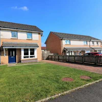 Signature - Whistleberry House Hotels in Hamilton