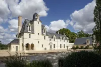 Relais & Château Louise de La Vallière - Pools