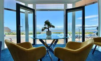 Eden Escapes Serviced Apartments