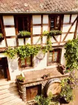 Hotel Weingut Dehren Hotel dekat Freibad Ellenz-Poltersdorf