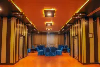 TR's Edifice - A Luxury Guest House - Pensions