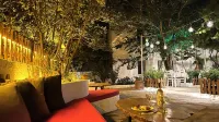 Esmana Otel Hotels near Çınar Çadır Karavan Kamp Alanı