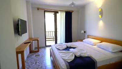 Akcapinar Korfez Butik Otel فنادق في Camlikoy