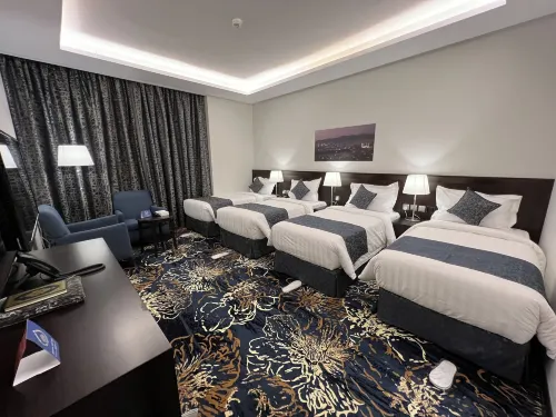Zaha Taiba Hotel