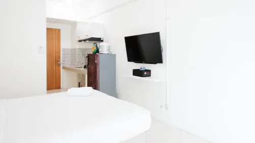 Homey and Comfy Studio at Puncak Bukit Golf Surabaya Apartment Hotels in Dukuhpakis