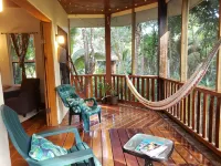 The Cabins at Monkey Fall Hotel di San Ignacio