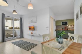 Blue Apartment Near Shopping City Brasov