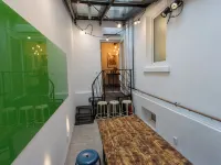 Hostello Hotels near Bucharest Mall