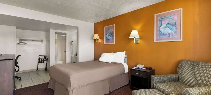 Americas Best Value Inn Lincoln Hotels in Lancaster County