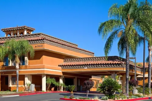 Hotel Xola Hotels in Moreno Valley