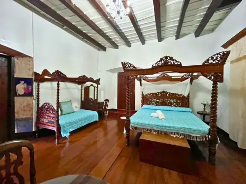 Villa Angela Heritage House Hotels in Caoayan