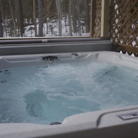 Killington Mountain Home! HotTub & 5 Min to Skiing!