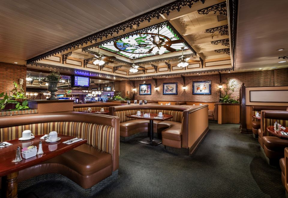 포 퀸즈 객실 내부