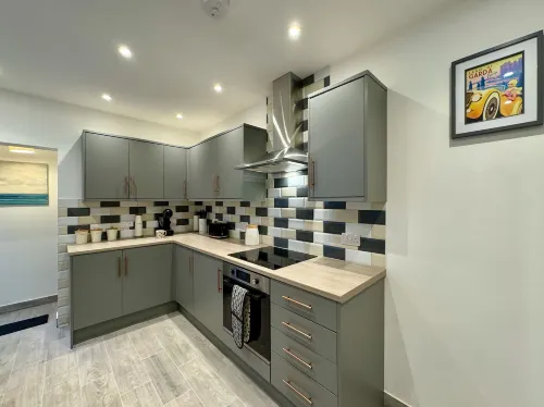 Crow Hill House - Great for Contractors or Family Holidays - parking