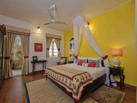 jüSTa Diwans Bungalow Отели рядом со станцией Ahmedabad Junction Railway Station