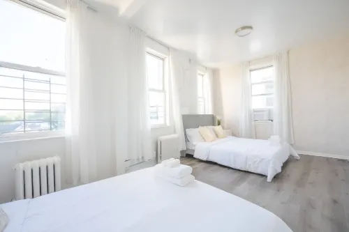 Luxury NY Home 3Br with Easy Parking Các khách sạn ở Yonkers