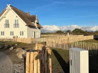 Blue lake idyll - directly on the Puddeminer Wiek! Hotels in Poseritz