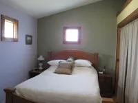 Rock and Wave Cottage At The Beach