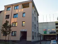 هوتل جيتا Hotels near هاربورغ