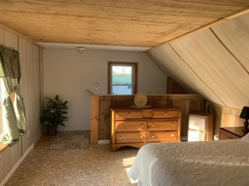 Centerview cottage