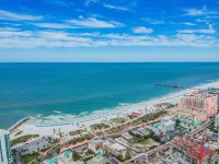 Dockside 505-2 bedroom condo with Beautiful views