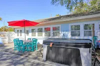 The Blue Crab House--Heated Pool, Hot Tub, and Stone's Throw to the Beach