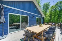 4 King Suites w/ Hot Tub, Fire Pit, Ping Pong, Arcade, Hi Speed Internet