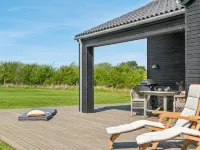 "Gregor" - 300m from the Sea
