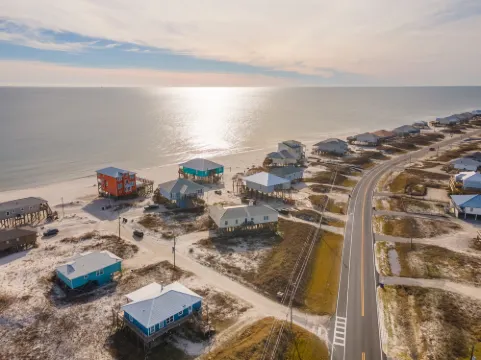 Spacious Beach House with Stunning Deck Views - Vibrant Tropical Escape