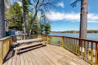 King Birch Lake Home, Unit 5 Hotels in Barnstead