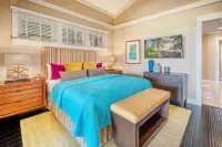 Spacious Bungalow with Golf Course View - Luxurious Island Retreat