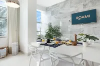 Roami at Brickell Arch | Pool | 3 Bedroom Hotel a Key Biscayne