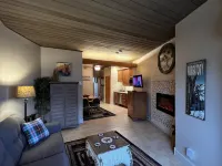 Cozy Studio for 2 with Mountain Views in Purgatory Village - Eolus 327 Hotels in La Plata County