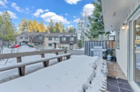 Charming Condo with Outdoor Pool and Hot Tub - Cozy Tahoe Sanctuary