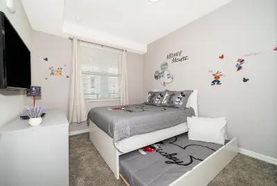 Stunning Spa Gym Wifi, Luxurious Resort Condo - Storey Lake Hotels in Downtown Kissimmee