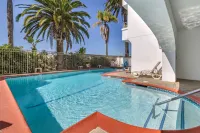 Comfort Suites San Clemente Beach - Pools