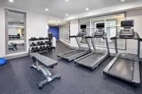 Holiday Inn Express & Suites Auburn Hills Hoteles en Municipio de Orion