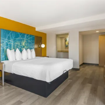 Best Western Plus Raleigh Crabtree Valley Hotel