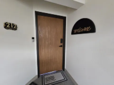 2 King Suites w/Private Baths, Near Deadwood & Terry Peak, Black Hills City View