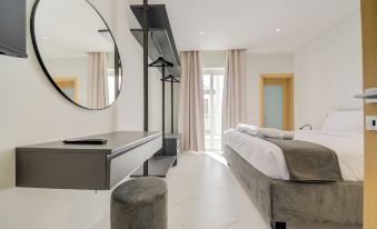 Mayfair by Premier Suites MT